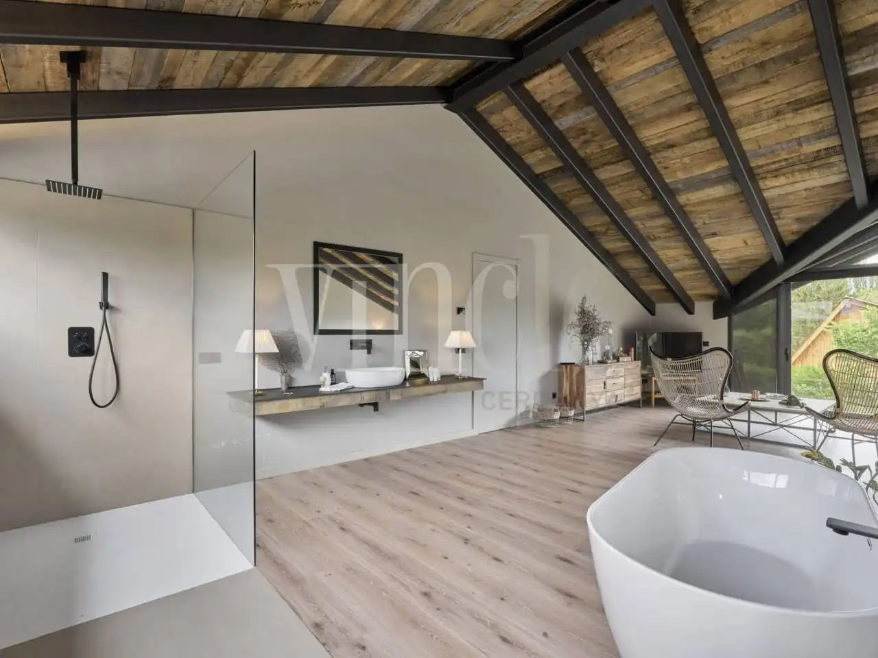 Bany de Casa o xalet en venda en Puigcerdà amb Calefacció, Jardí privat i Parquet