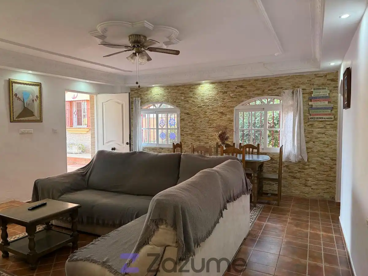 Villa mit Terrasse zur Miete in C. de Nador, imagen 4