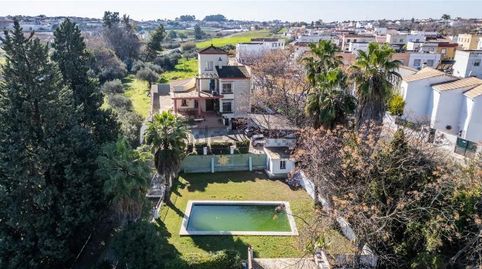 Foto 3 de Casa o xalet en venda a Calle de Albaida, 11, Olivares, Sevilla