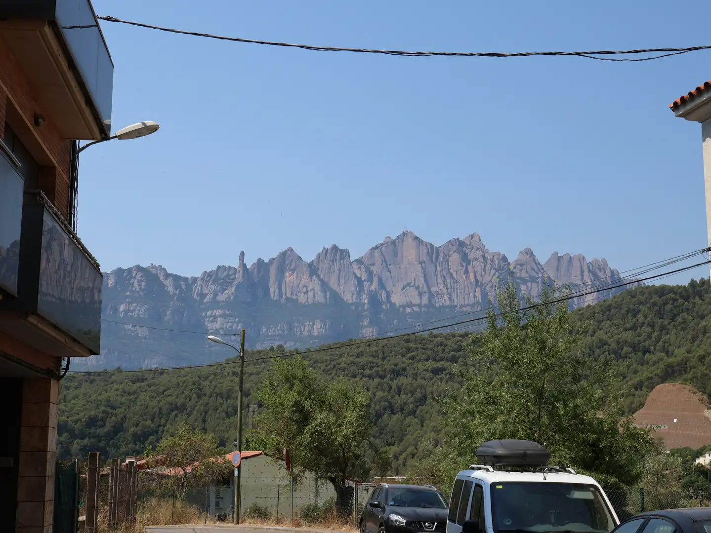 Vista exterior de Casa adosada en venta en Castellbell i el Vilar con Calefacción, Terraza y Balcón