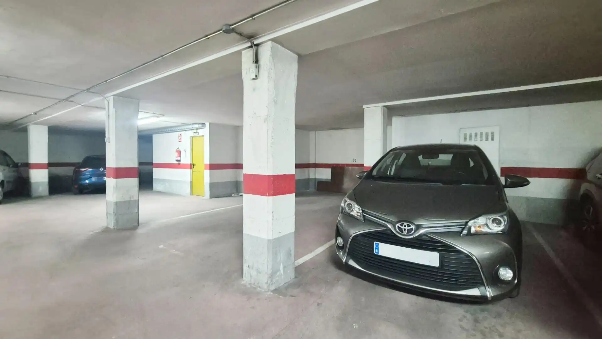 Aparcament de Pis en venda en San José - Parador - Zurguén