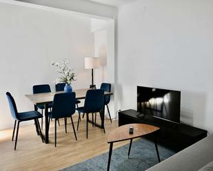 Sala d'estar de Apartament per a compartir en  Madrid Capital amb Aire condicionat i Terrassa