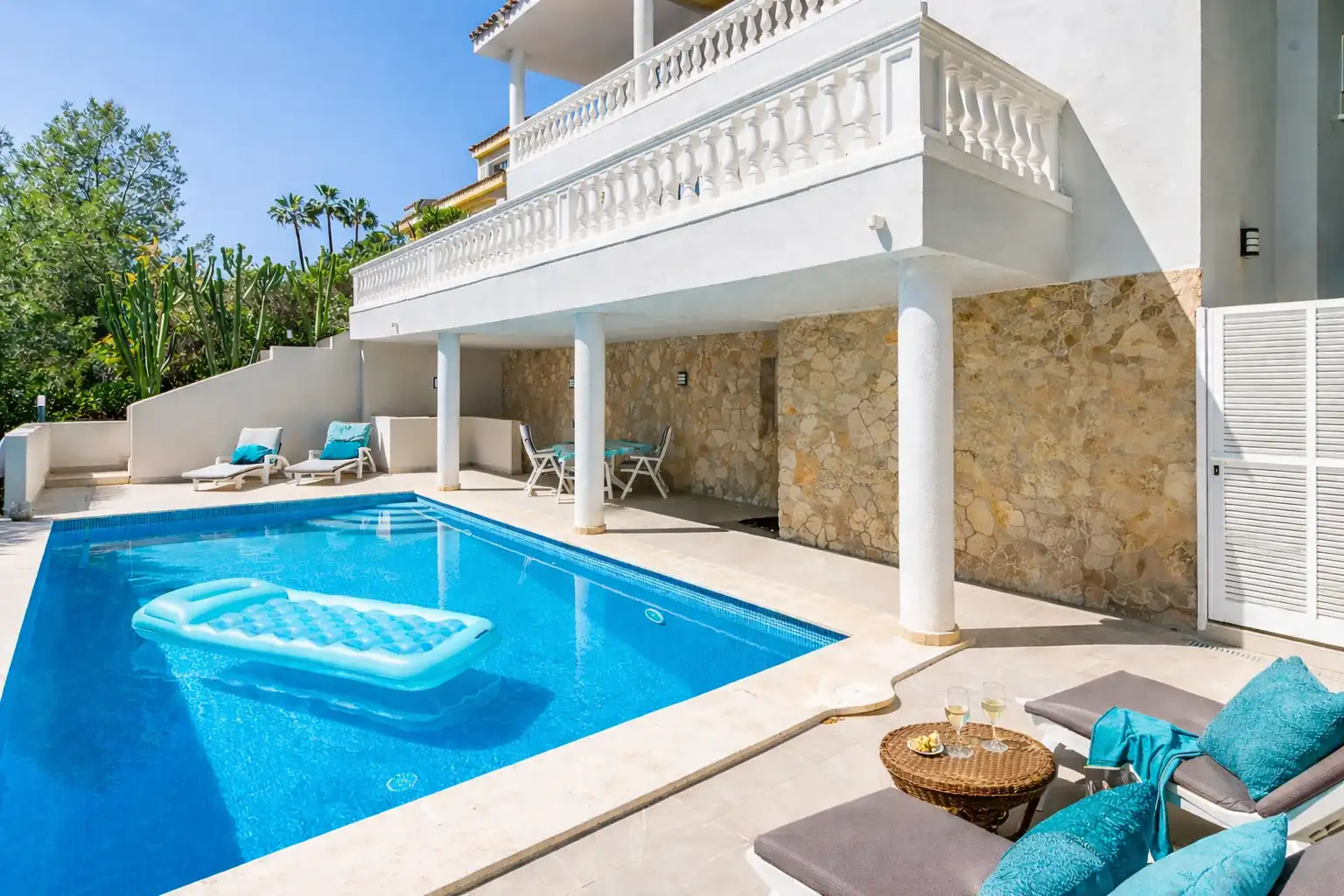 Country homes for sale in Costa de la Calma