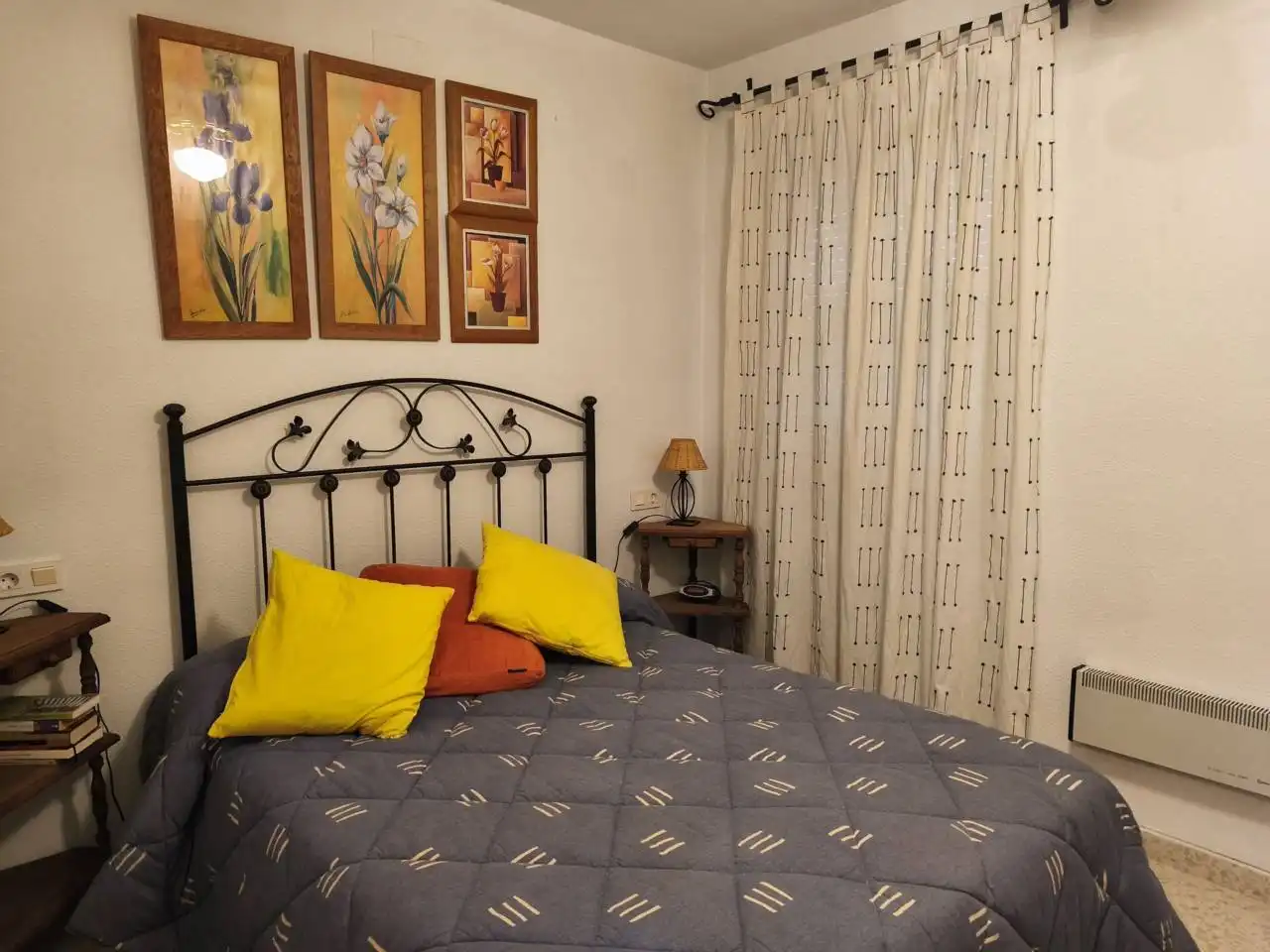 Bedroom of Houses for rent in Mengíbar  with Air Conditioner, Heating and Furnished