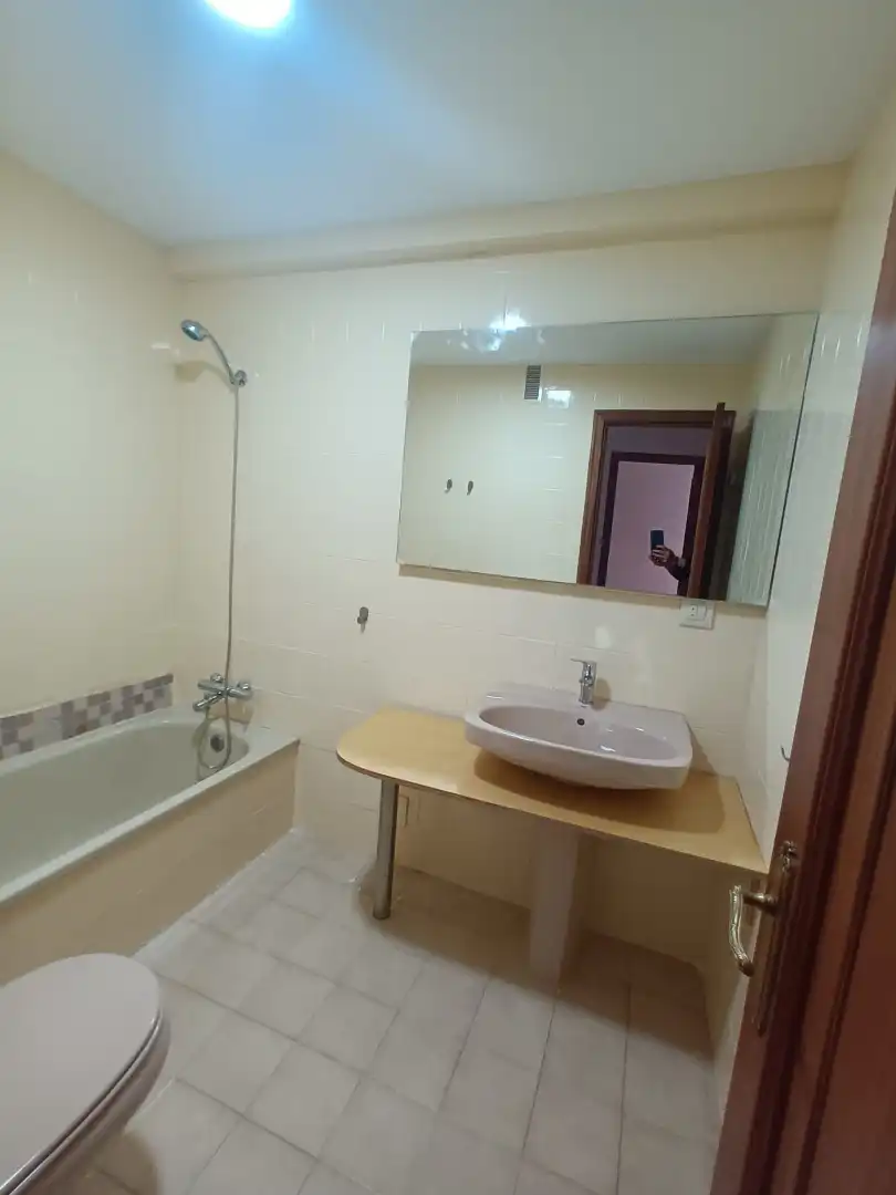 Flat for rent in Vigo , Pontevedra