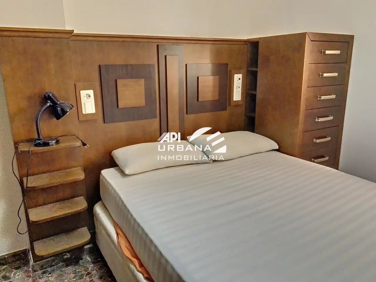 Habitación de Planta baja en venta en Lucena con Trastero y Amueblado