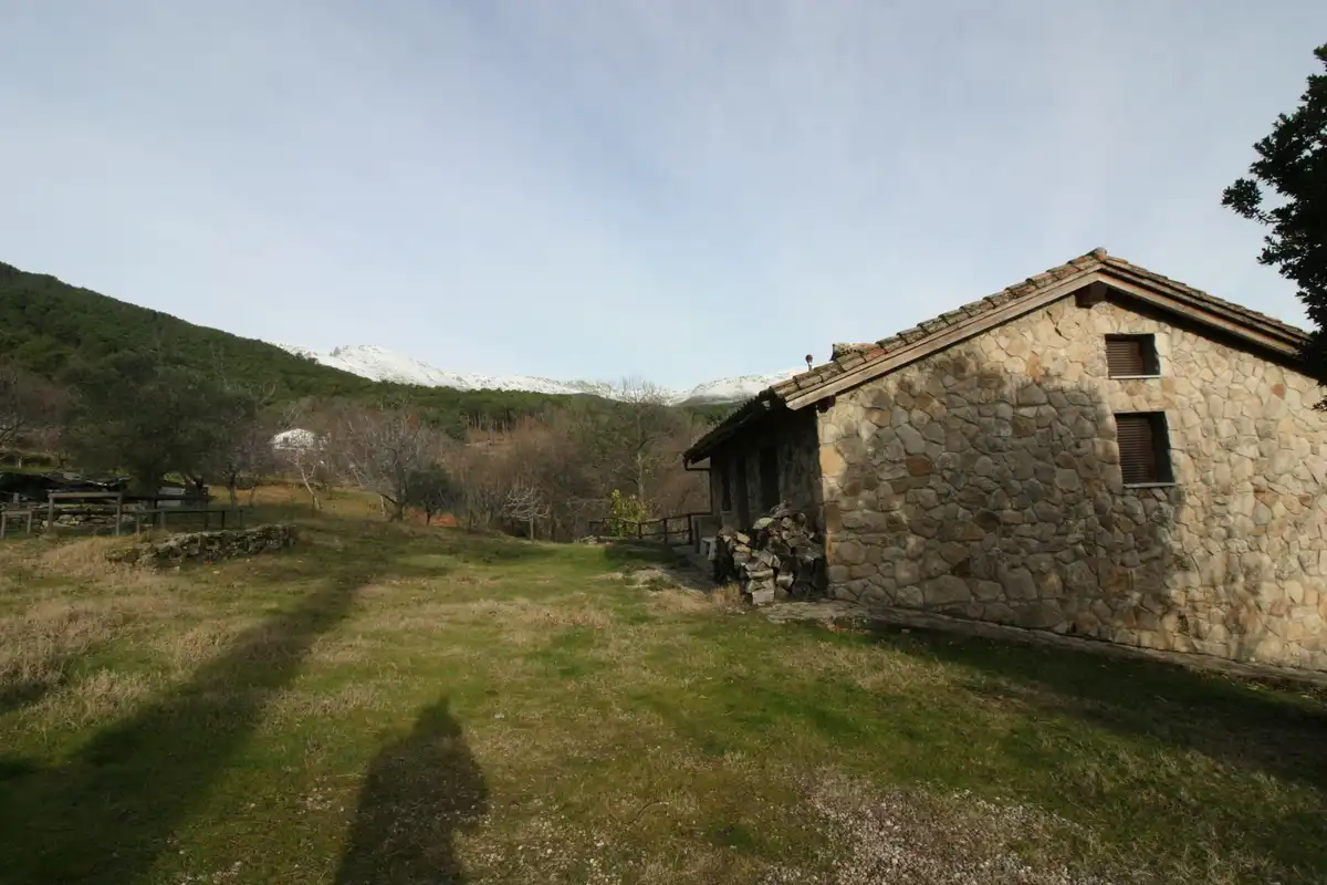 Exterior view of Country homes for sale in Guisando  with Heating, Private garden and Terrace