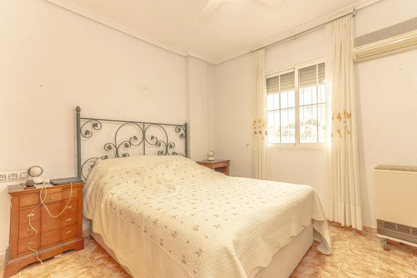 Schlafzimmer von Haus oder Chalet zur Miete in Orihuela mit Heizung, Privatgarten und Terrasse