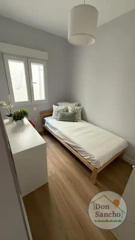 Habitación de Piso en venta en Valladolid con Calefacción