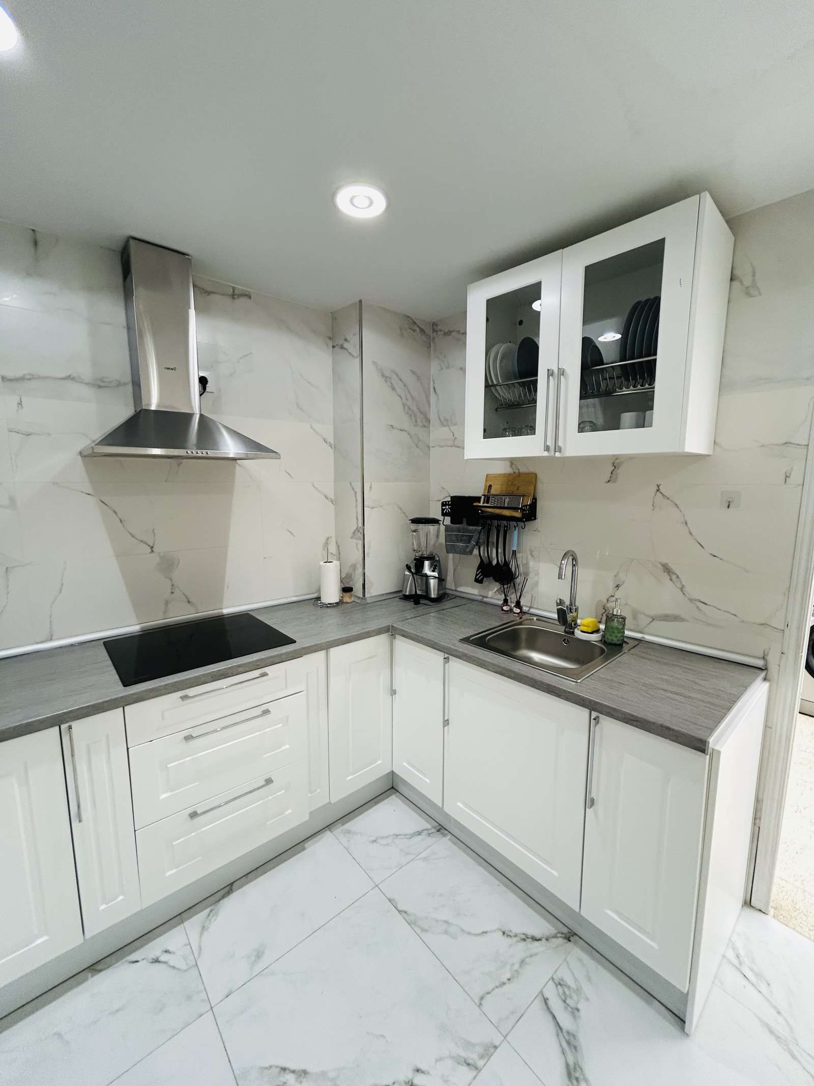 Küche von Wohnungen zur untervermieten in Elche / Elx mit Klimaanlage, Heizung und Terrasse