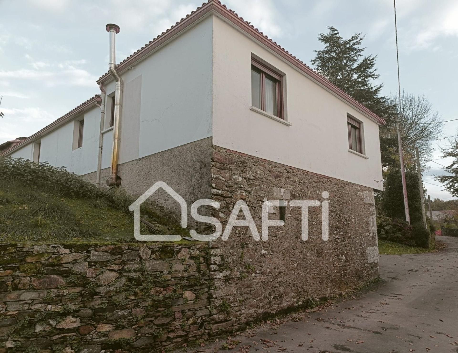 Exterior view of House or chalet for sale in Lalín  with Heating