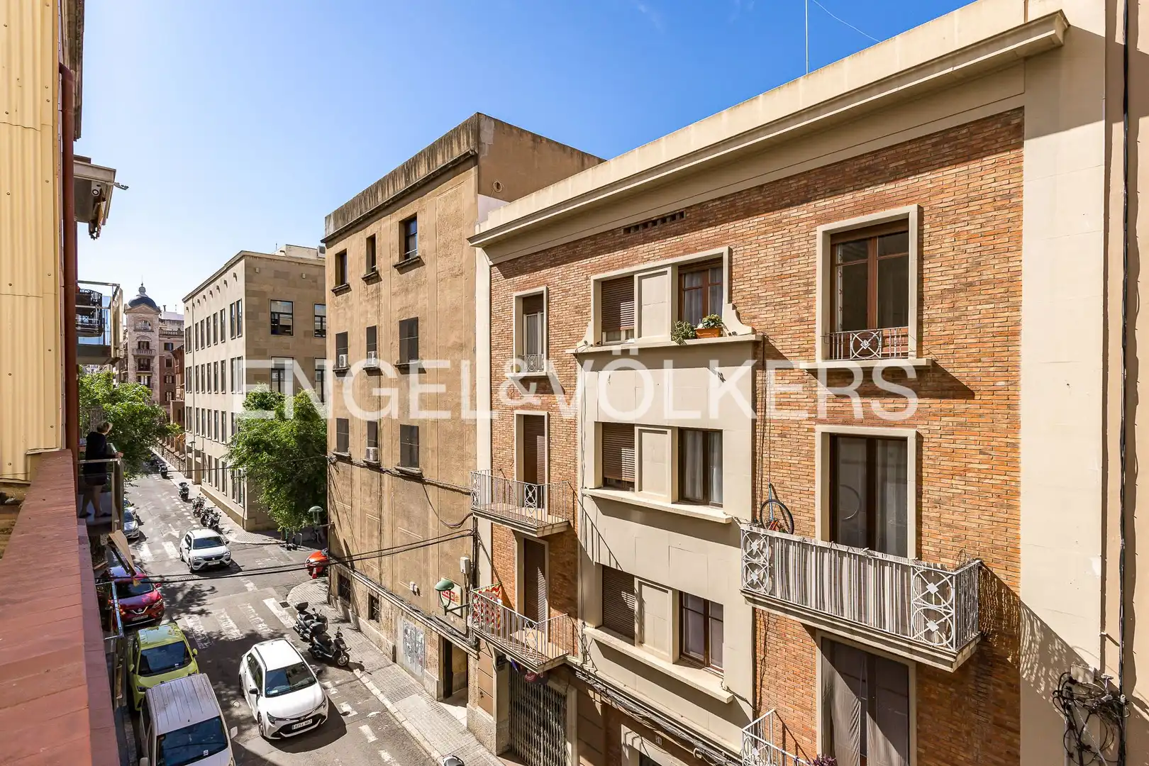 Außenansicht von Einfamilien-Reihenhaus zum Verkauf in Tarragona mit Klimaanlage, Heizung und Balkon