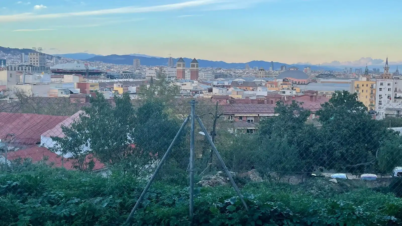 Vista exterior de Local en traspaso en Barcelona con Aire acondicionado, Calefacción y Amueblado