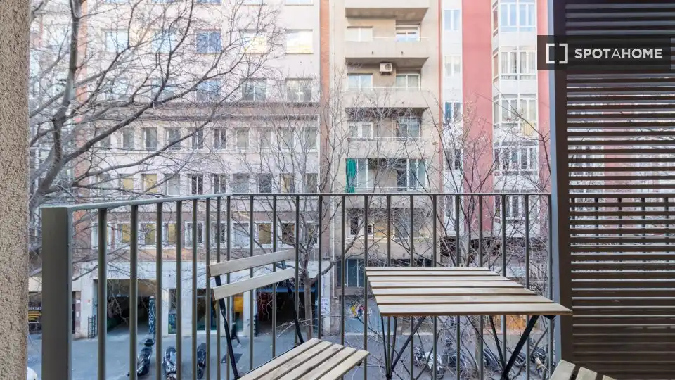 Appartamento con terrazza in affitto a Eixample, imagen 11
