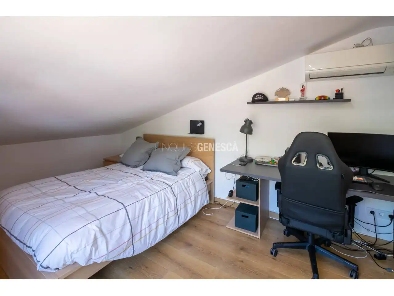 Habitación de Casa o chalet en venta en Matadepera con Aire acondicionado, Calefacción y Jardín privado