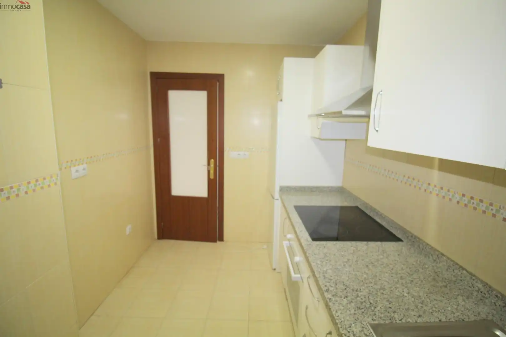 Kitchen of Flat for rent in Armilla