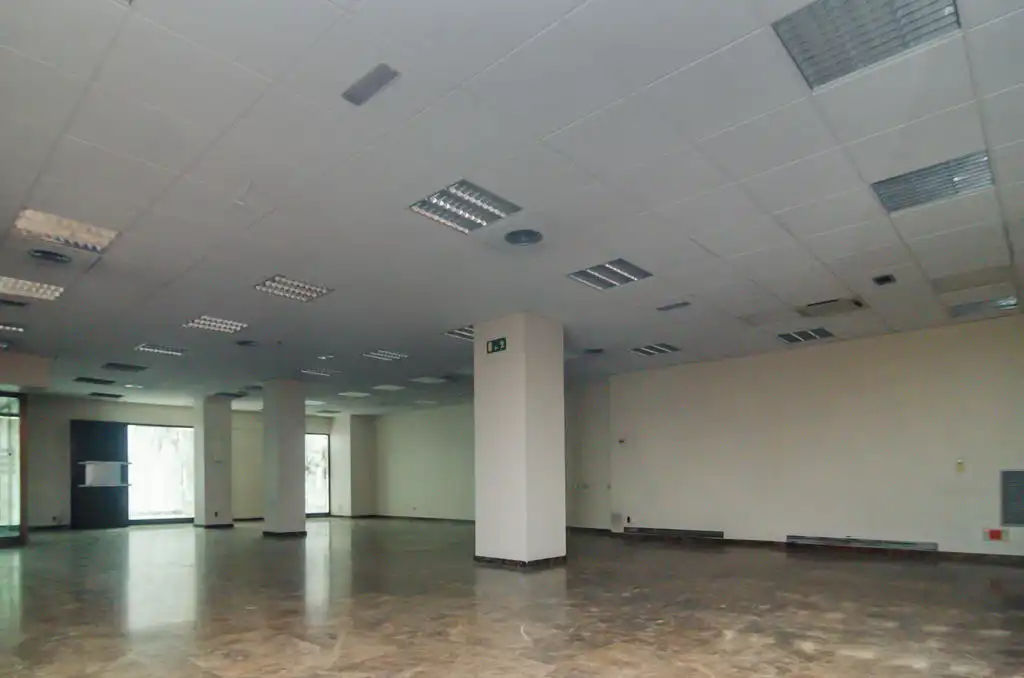 Local comercial de lloguer a C/ Santa María, imagen 7