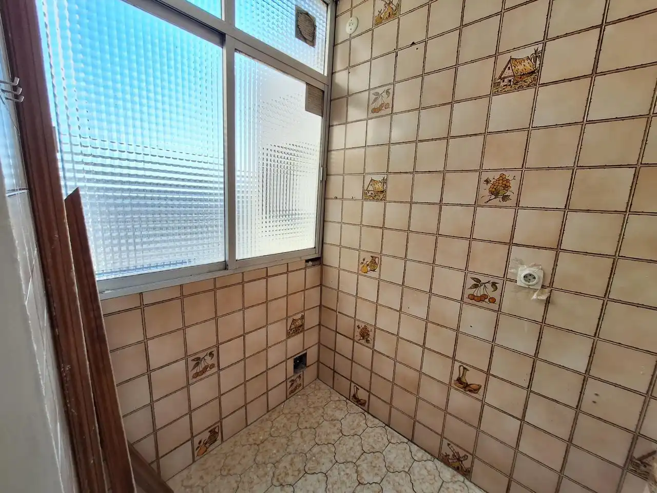 Badezimmer von Erdgeschoss zum Verkauf in Parla