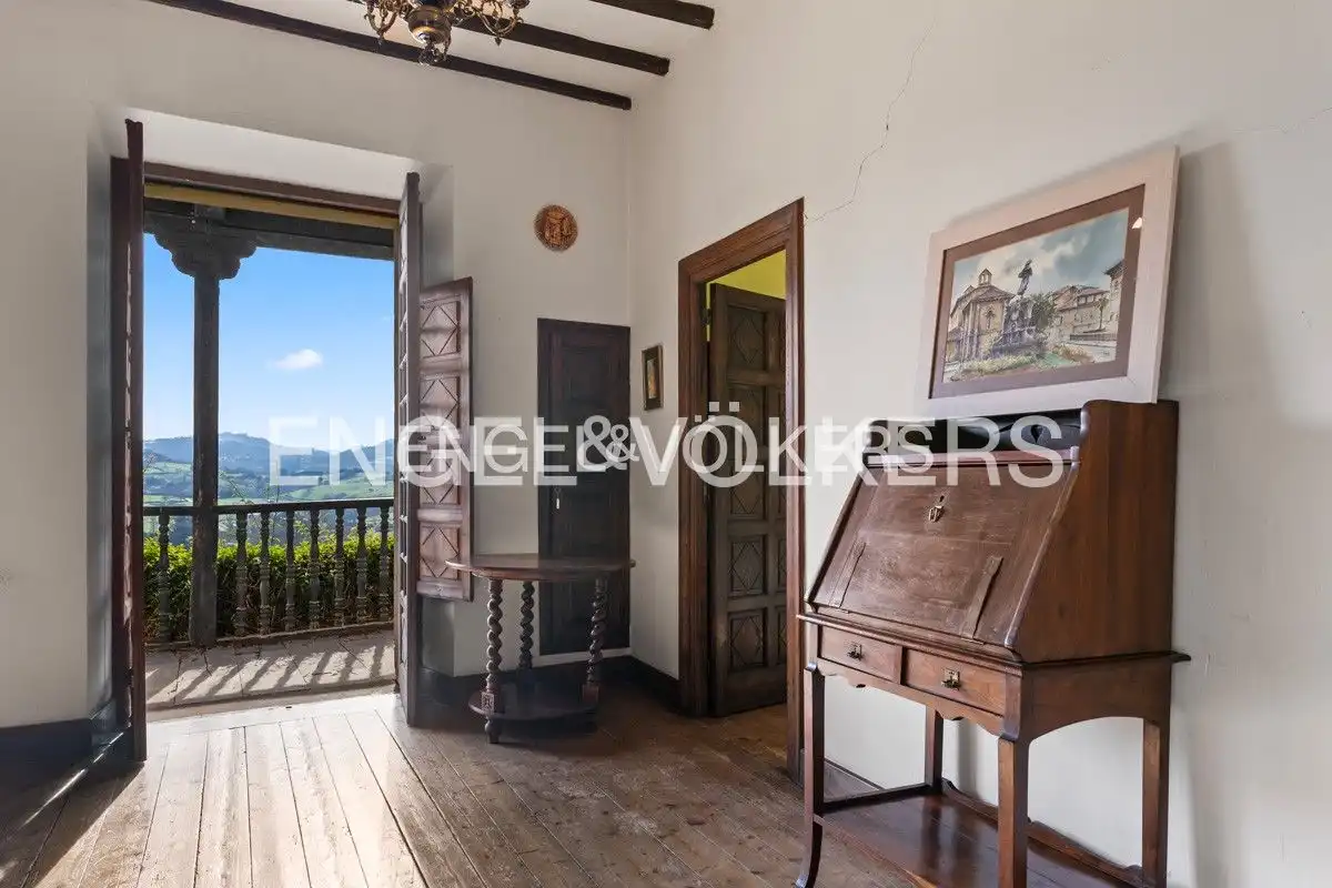 Houses for sale in Villaviciosa  with Heating, Private garden and Parquet flooring