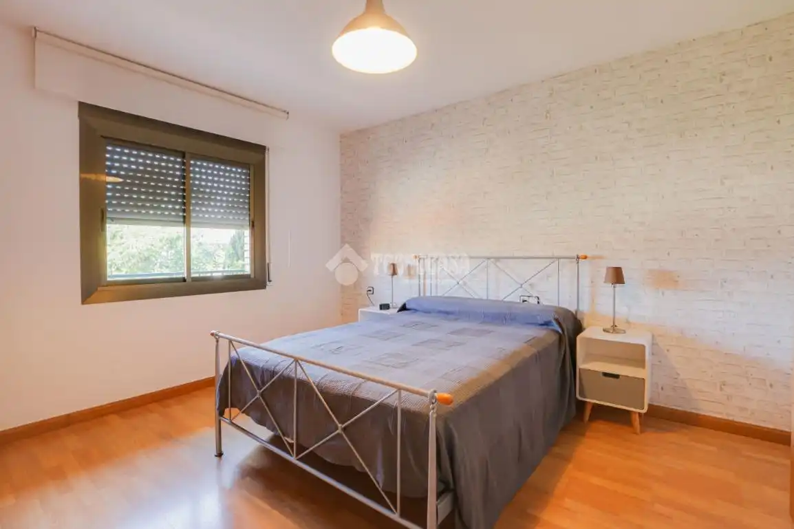 Dormitori de Pis en venda en Granollers amb Calefacció, Parquet i Balcó