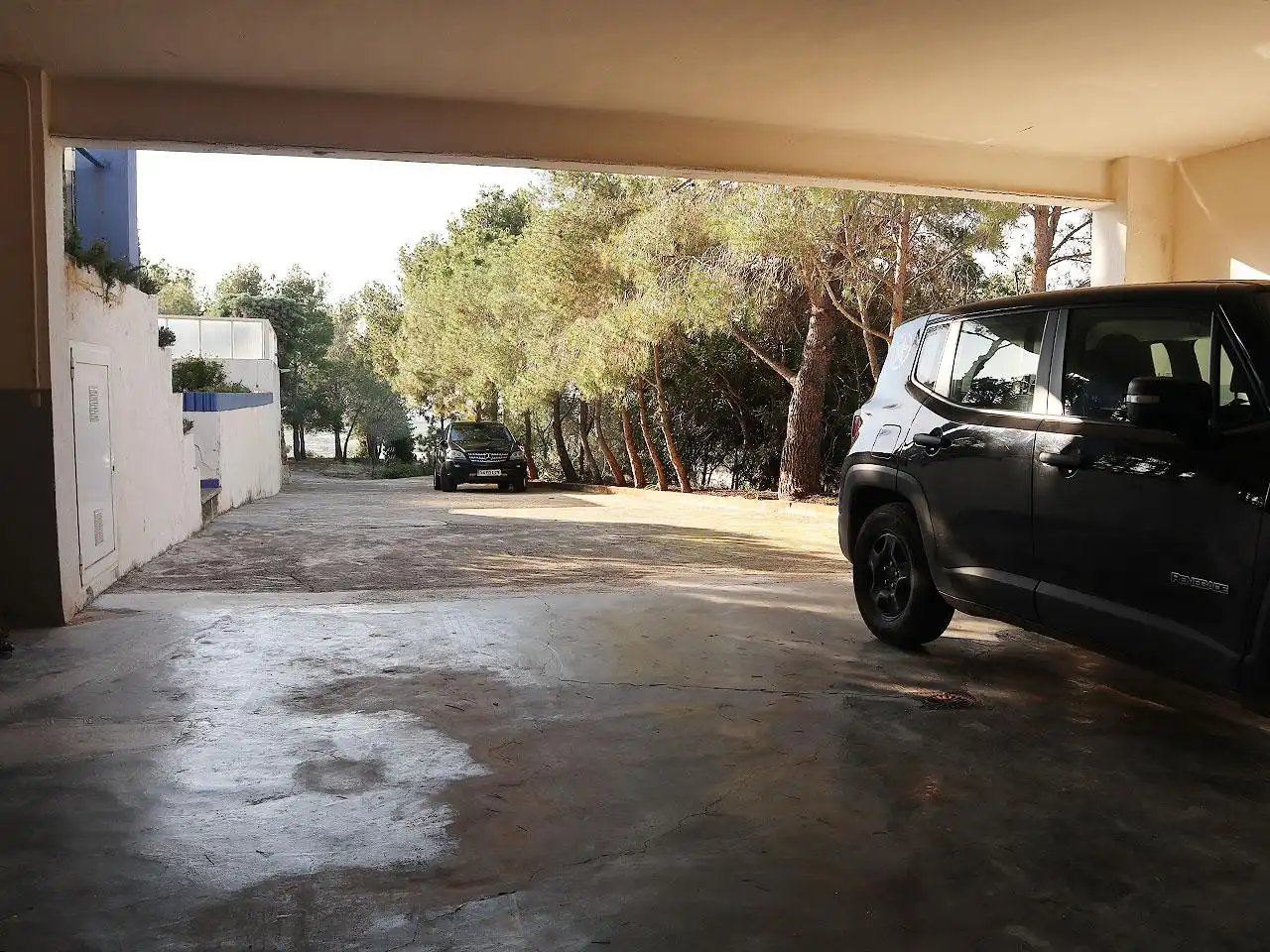 Aparcament de Casa o xalet en venda en Alcanar amb Jardí privat, Terrassa i Piscina