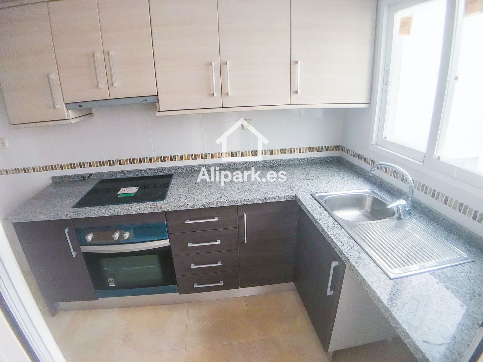 Kitchen of Flat for sale in Alicante / Alacant  with Air Conditioner, Heating and Storage room