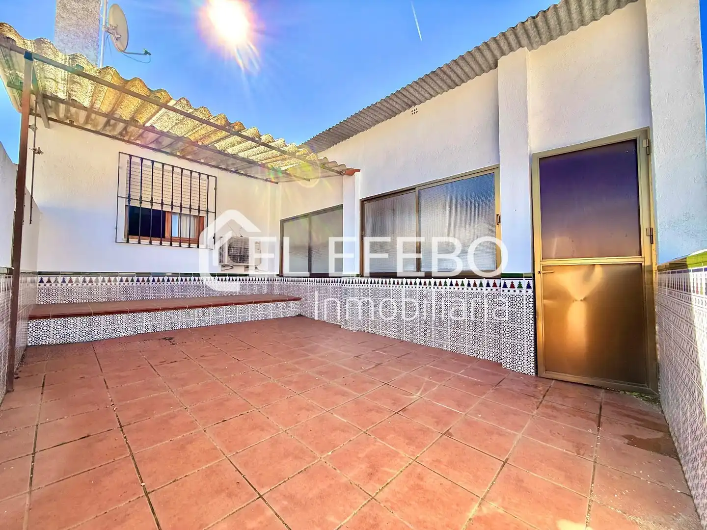 Terrassa de Casa o xalet en venda en Villanueva del Rosario amb Terrassa, Traster i Balcó