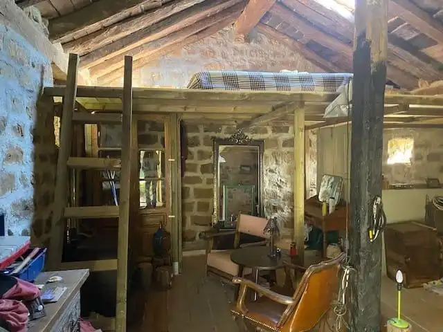 Casa o xalet en venda en Luena  amb Jardí privat