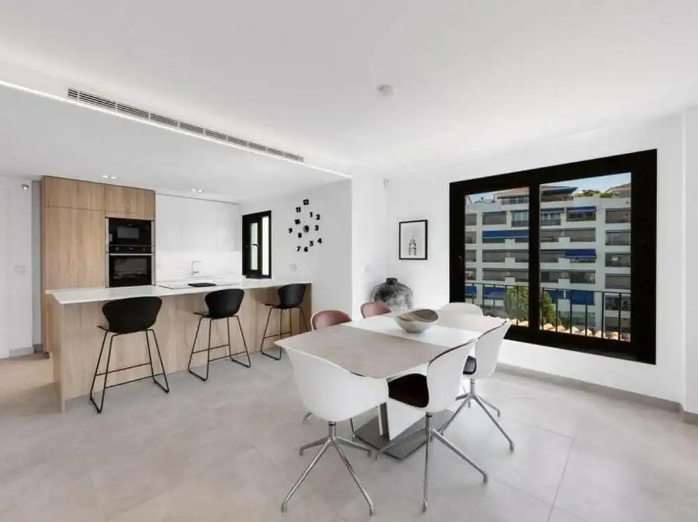 Home with terrace for sale in Nueva Andalucía, imagen 6
