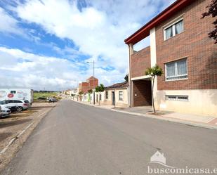 Exterior view of Garage for sale in Linares