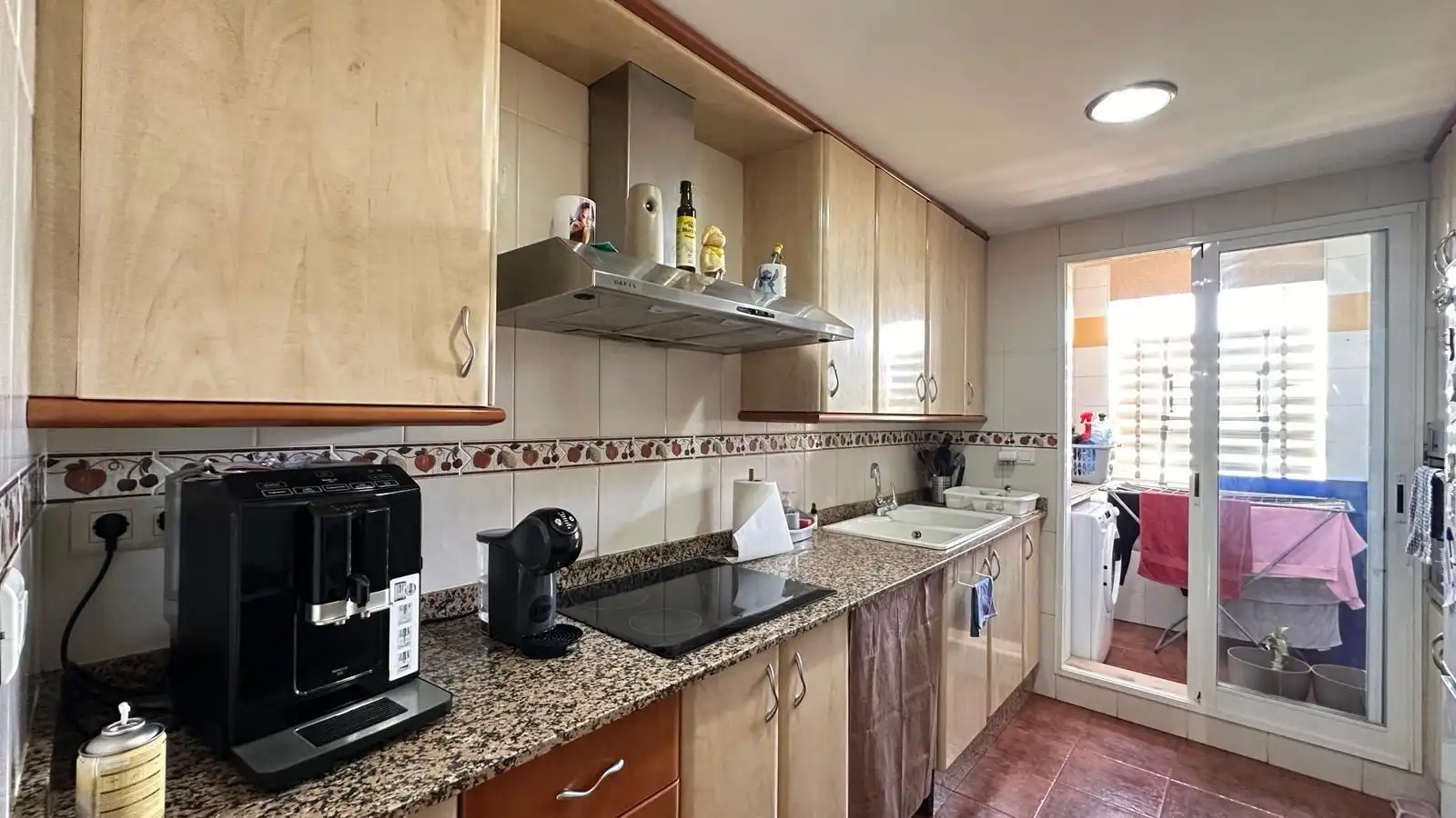 Küche von Wohnung zum Verkauf in Carlet mit Klimaanlage und Heizung