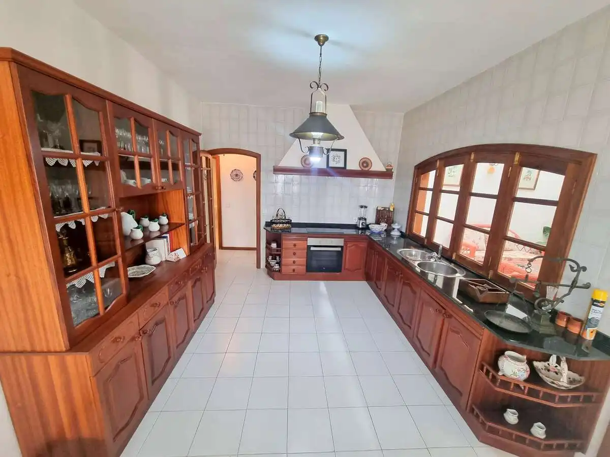 Cocina de Casa o chalet en venta en Tías con Jardín privado, Terraza y Amueblado