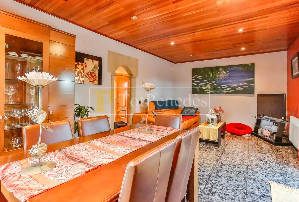 Dining room of Houses for sale in Torrelles de Foix  with Air Conditioner, Heating and Private garden