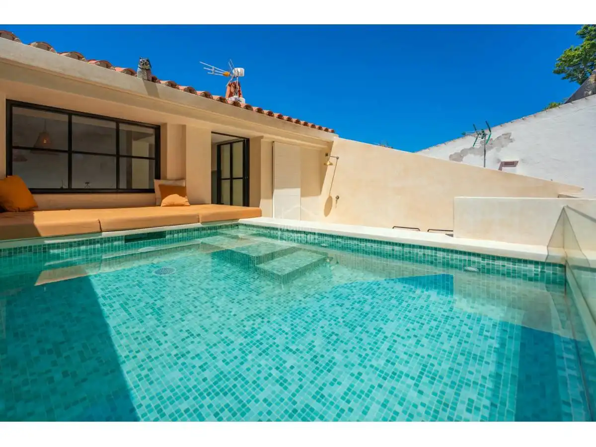 Piscina de Apartament en venda en Maó - Mahón amb Calefacció, Terrassa i Piscina