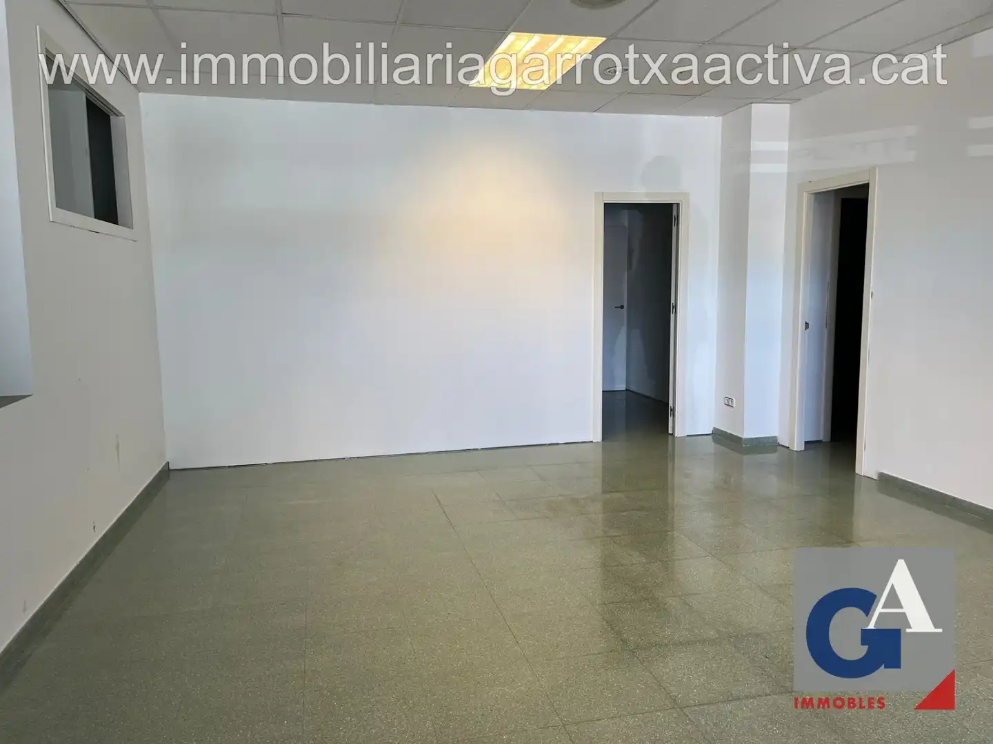 Business premises for sale in Olot, imagen 6