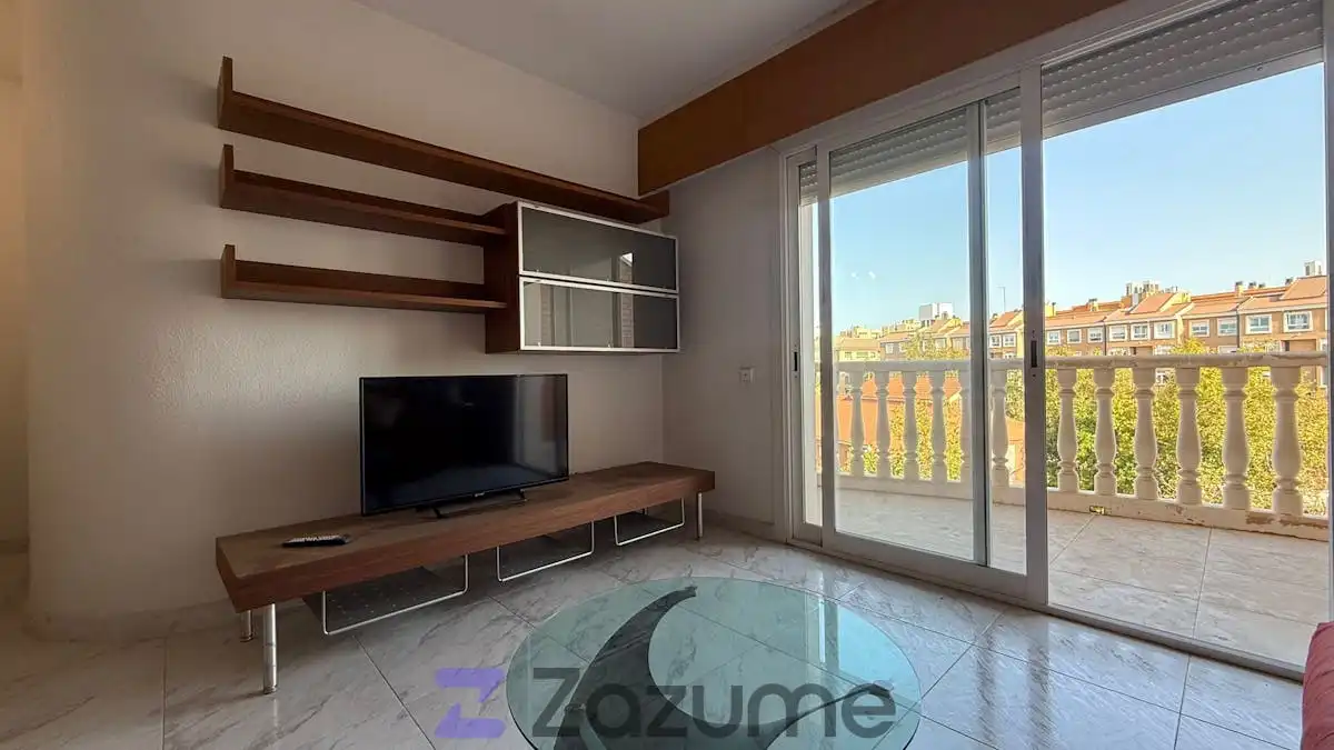 Wohnzimmer von Wohnung zur Miete in Murcia mit Abstellraum, Möbliert und Waschmaschine