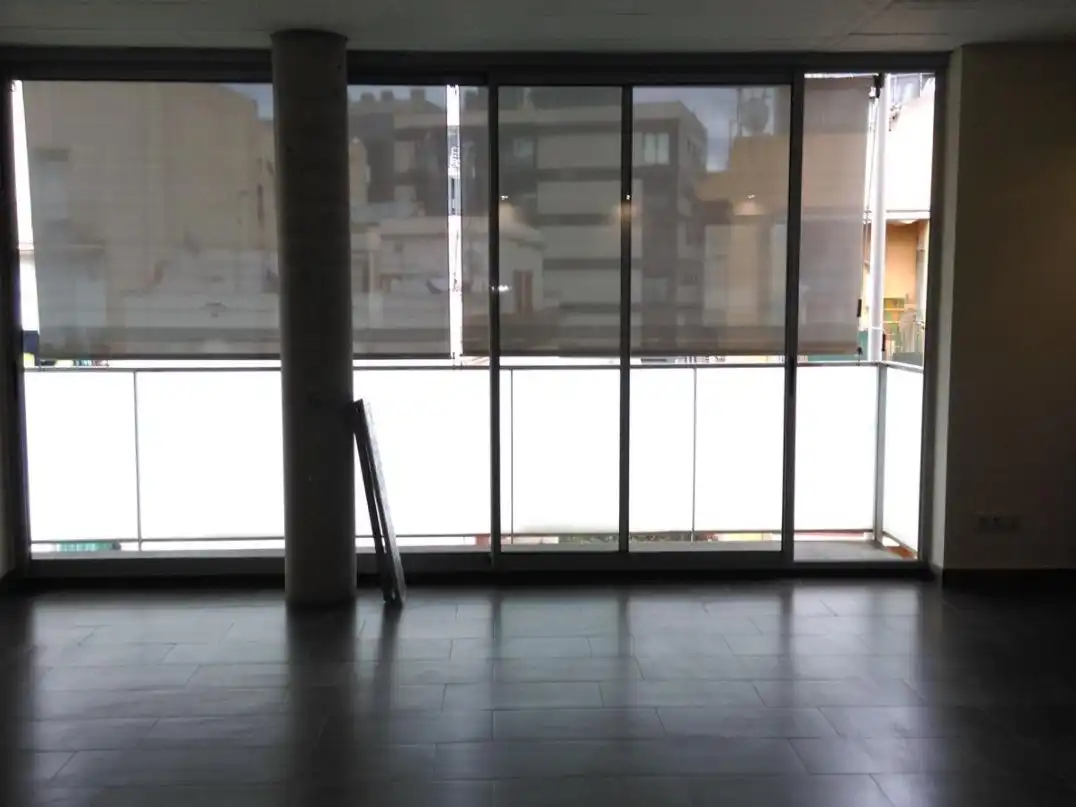 Wohnung mit Aufzug zur Miete in Pere IV 346, imagen 9