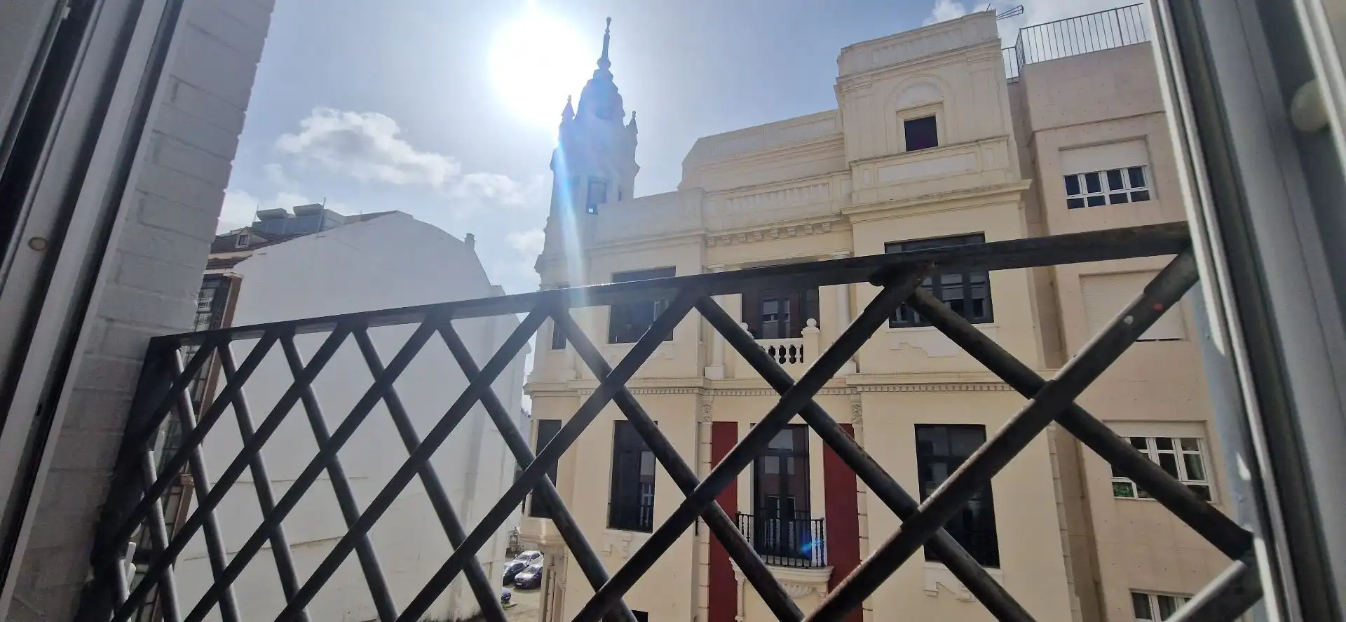 Vista exterior de Piso en venta en Huelva