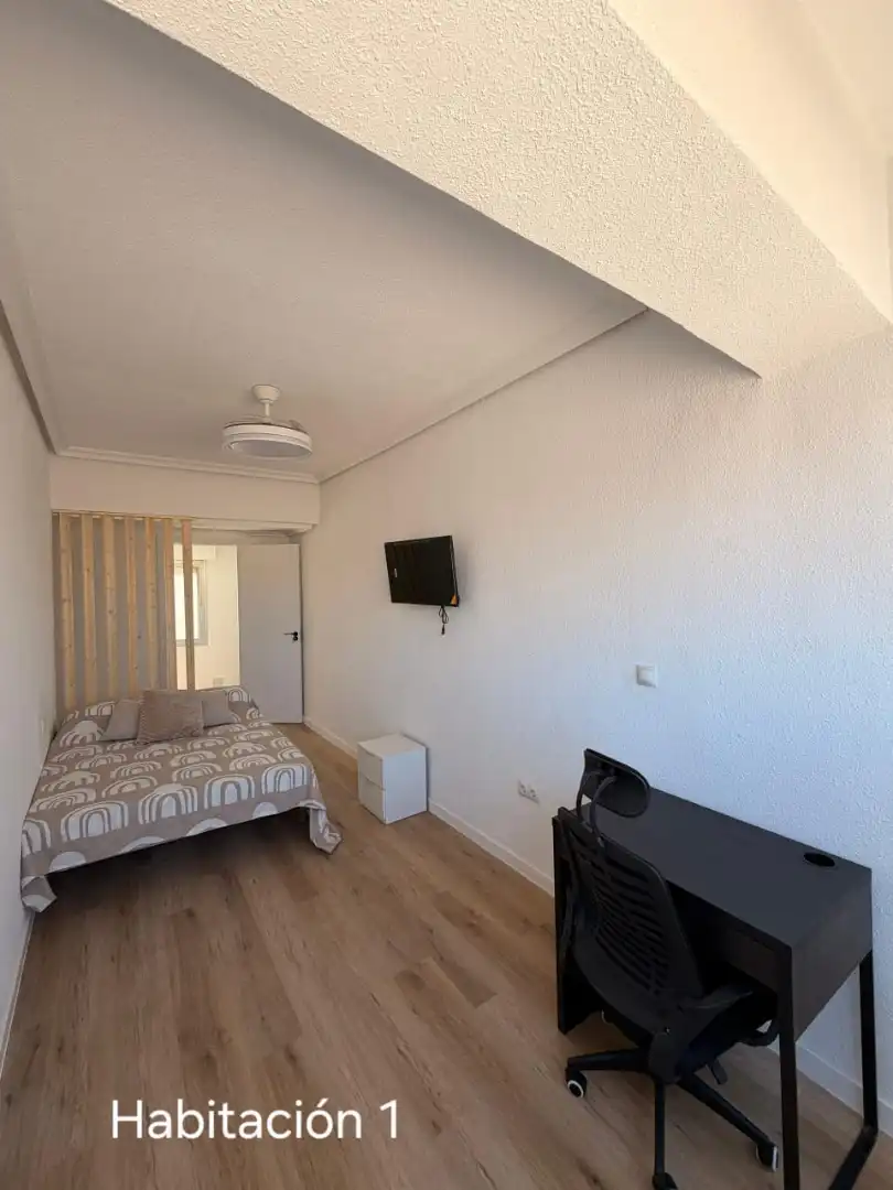 Habitación de Piso para compartir en Murcia con Amueblado, Horno y Lavadora