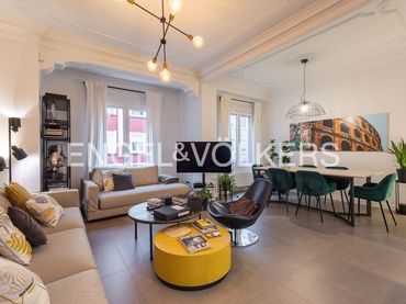 Piso con ascensor en venta en Carrer de Marvà