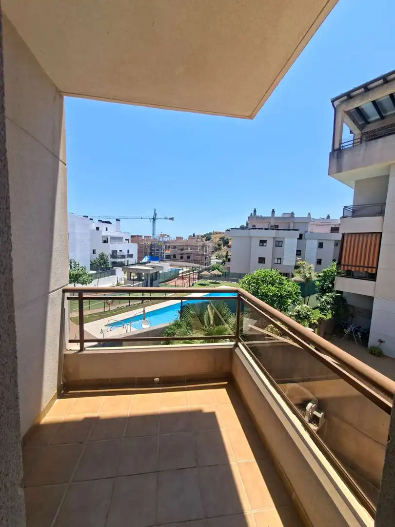 Piscina de Pis en venda en Mijas amb Aire condicionat, Calefacció i Terrassa