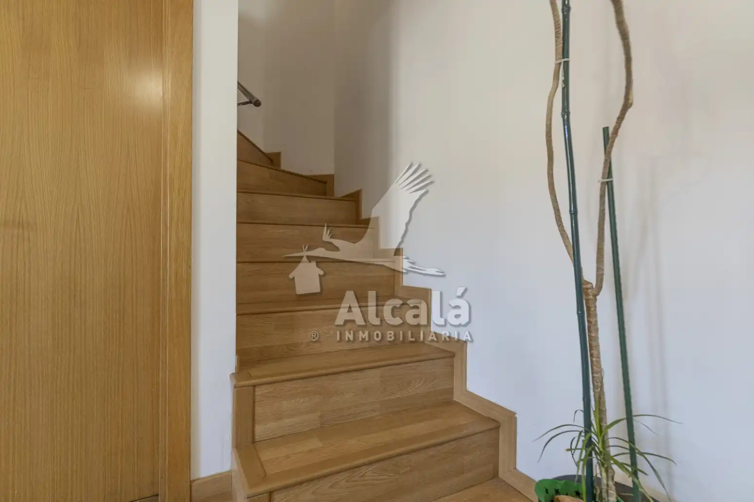 Wohnung zum Verkauf in Camarma de Esteruelas mit Heizung, Balkon und Gemeinschaftspool