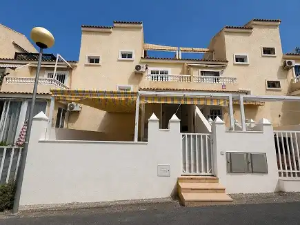 Vista exterior de Casa adosada en venta en Santa Pola con Aire acondicionado, Terraza y Amueblado