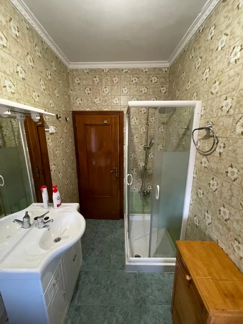 Baño de Piso de alquiler en Guadalajara con Calefacción, Parquet y Terraza