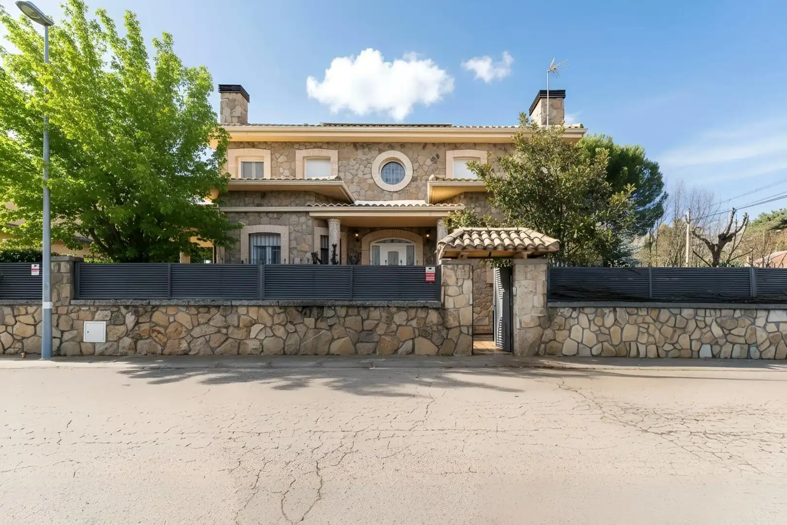 Exterior view of Houses for sale in Guadarrama  with Air Conditioner, Heating and Terrace