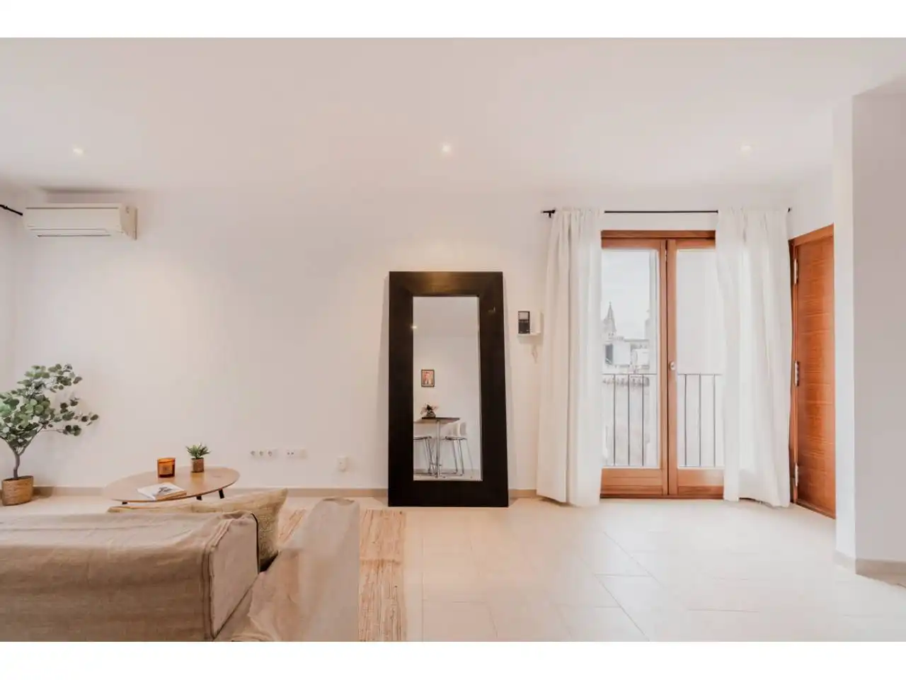 Piso con terraza en venta en Calle apuntadors, imagen 4