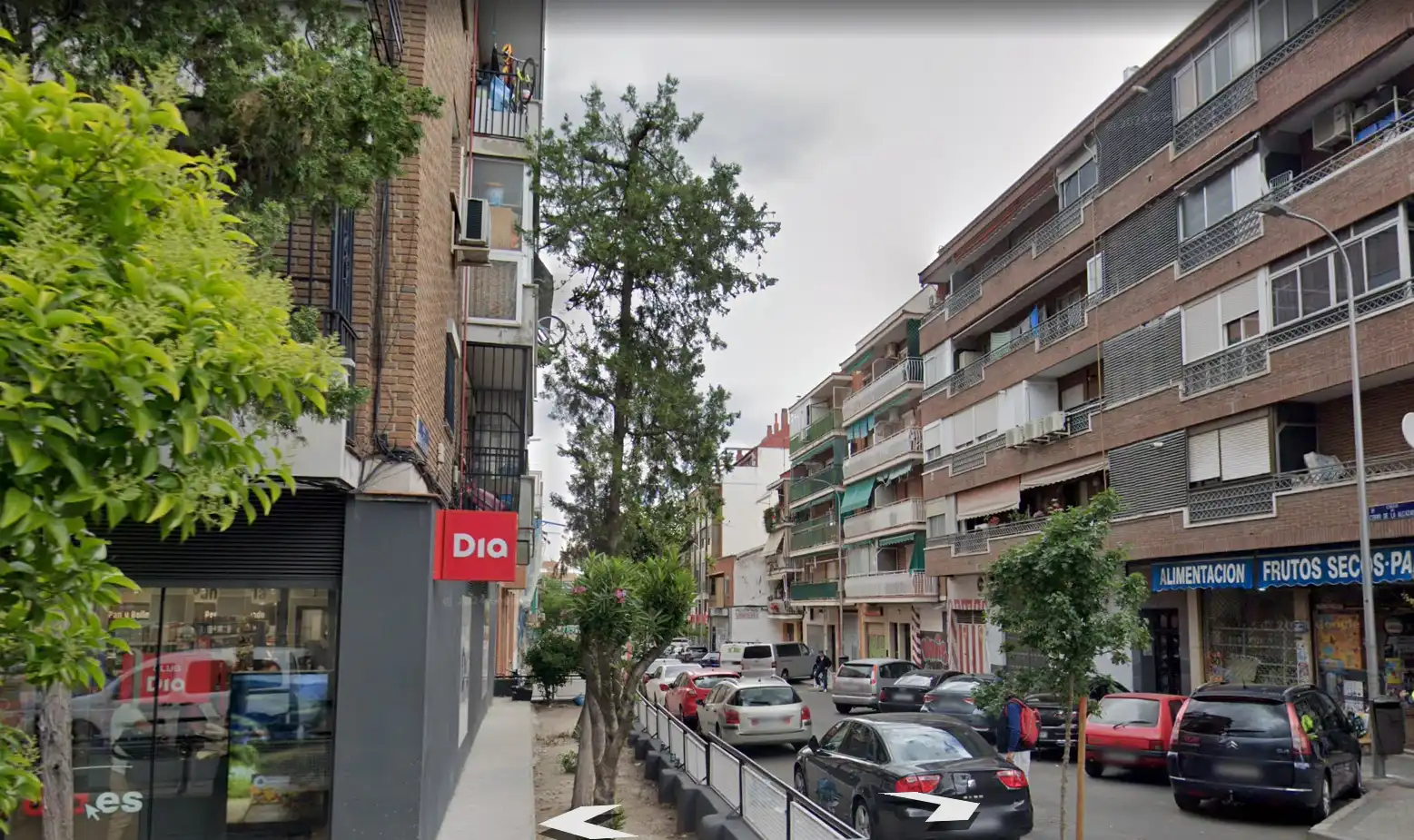 Vista exterior de Piso en venta en Madrid con Terraza, Horno y Lavadora