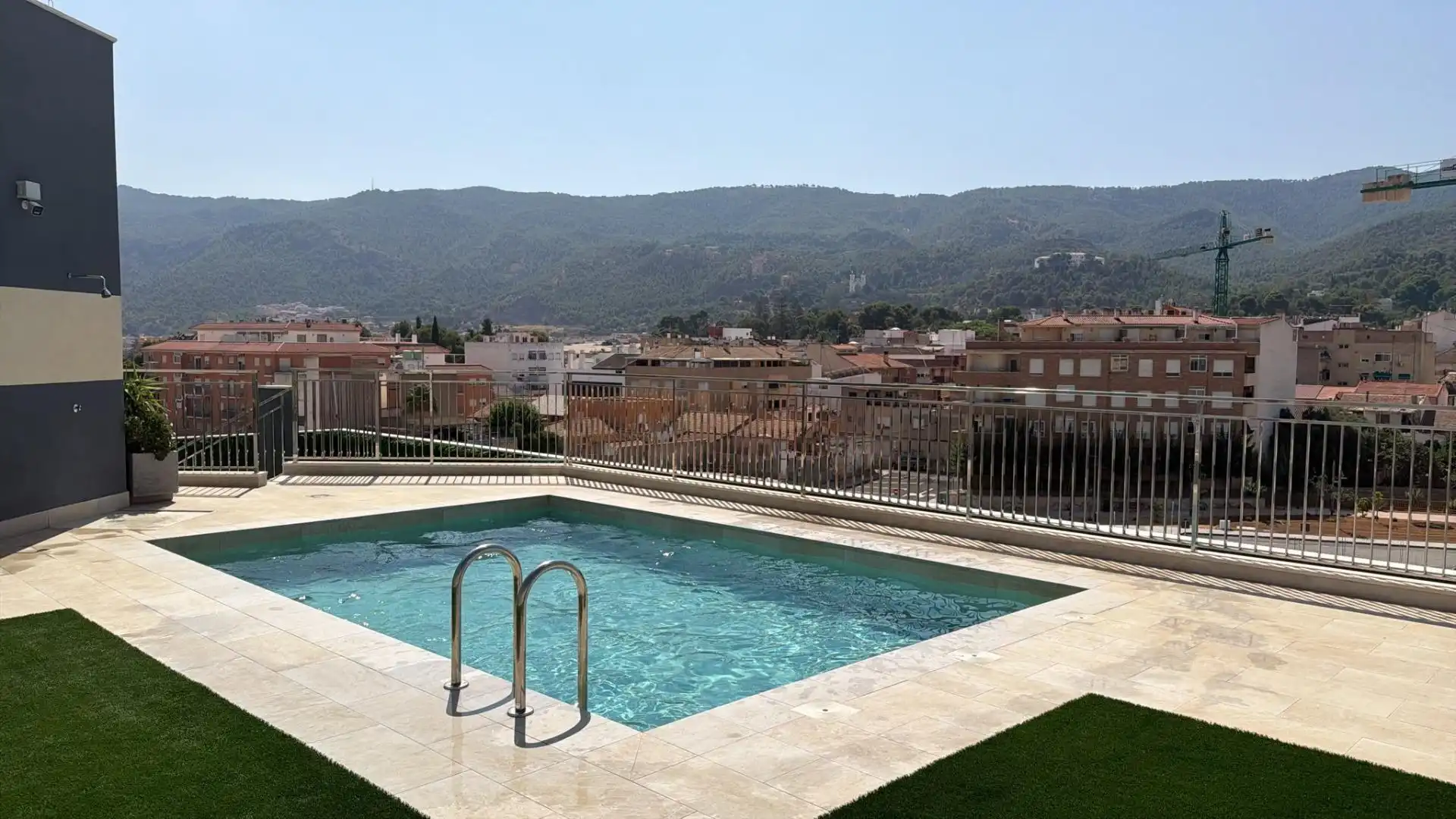 Piscina de Ático de alquiler en Murcia con Aire acondicionado, Calefacción y Jardín privado