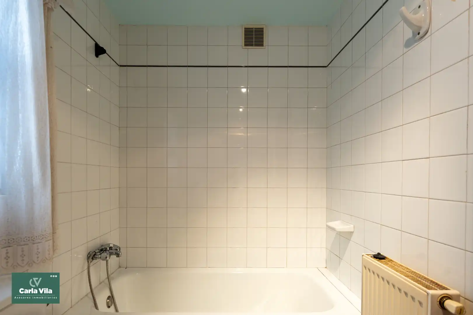 Bathroom of Flat for sale in A Piriganlla - Albeiros - Garabolos