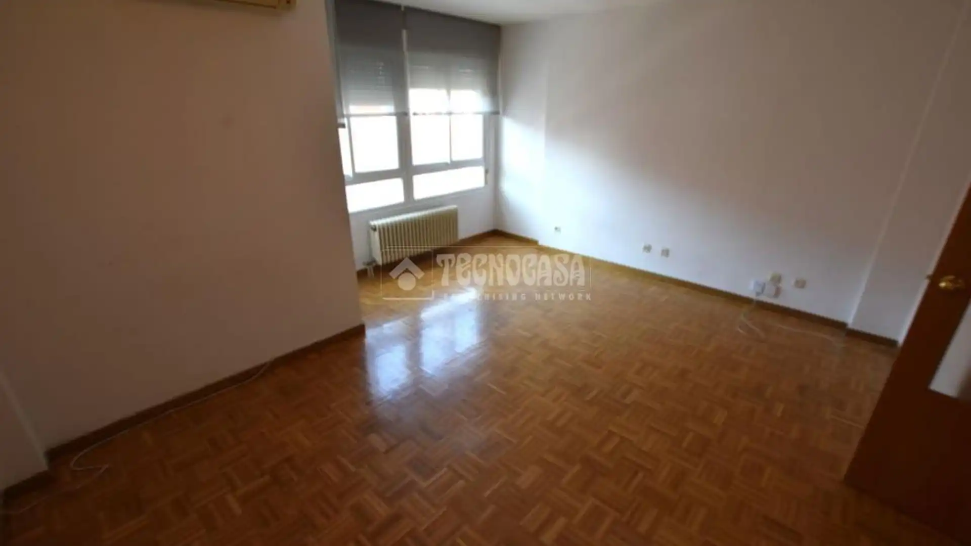 Piso en venta en Loranca